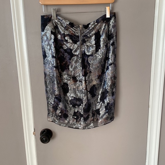 Silk skirt by Isabel Marant size EUR 38 USA 4/6 in excellent condition - Picture 4 of 8